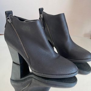 Target Black Faux Leather crocodile Booties with Heel - size 10 - NWT